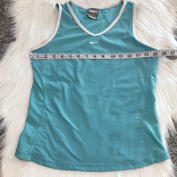 4/$20 Nike fit dry tank top - Picture 4 of 7